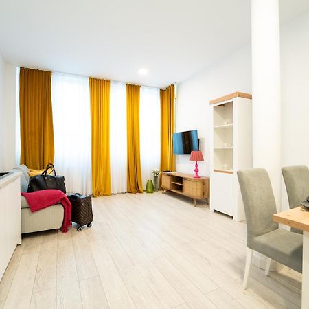 Reymonta 22 Apartamenty オポーレ エクステリア 写真